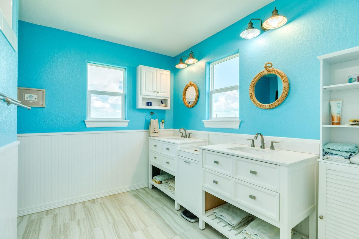 Bathroom, Dual Sink Vanities, Interior, Wood Texture Flooring