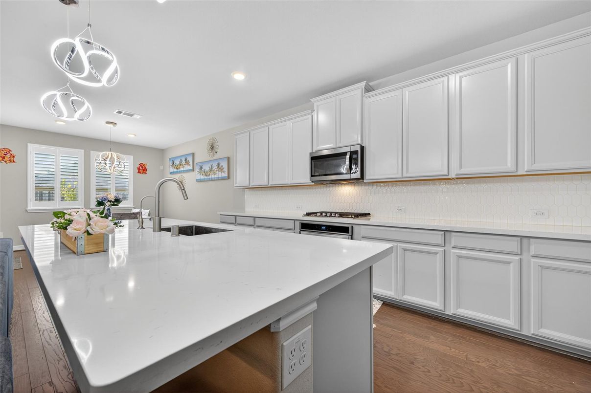 Interior, Kitchen, Pendant Lights, Recessed Lighting, Wood Texture Flooring