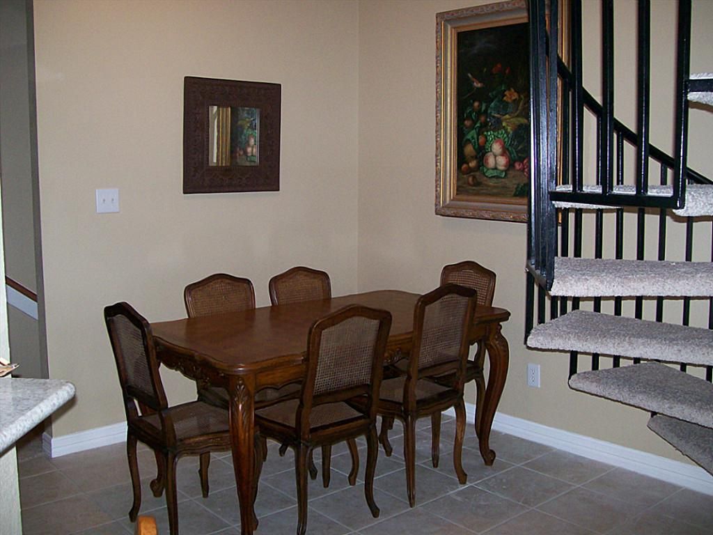 Dining room, Interior