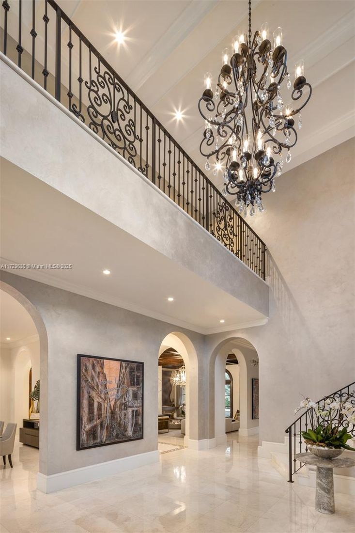 Chandelier, Interior, Recessed Lighting
