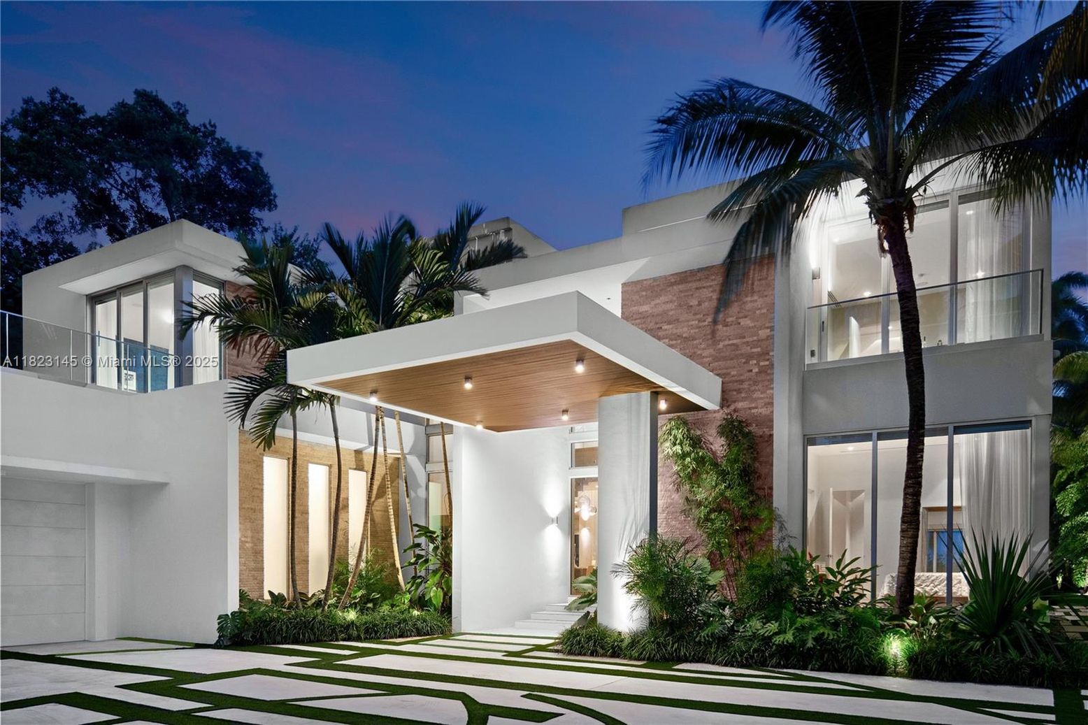 Exterior, Facade, Brick Facade, Modern