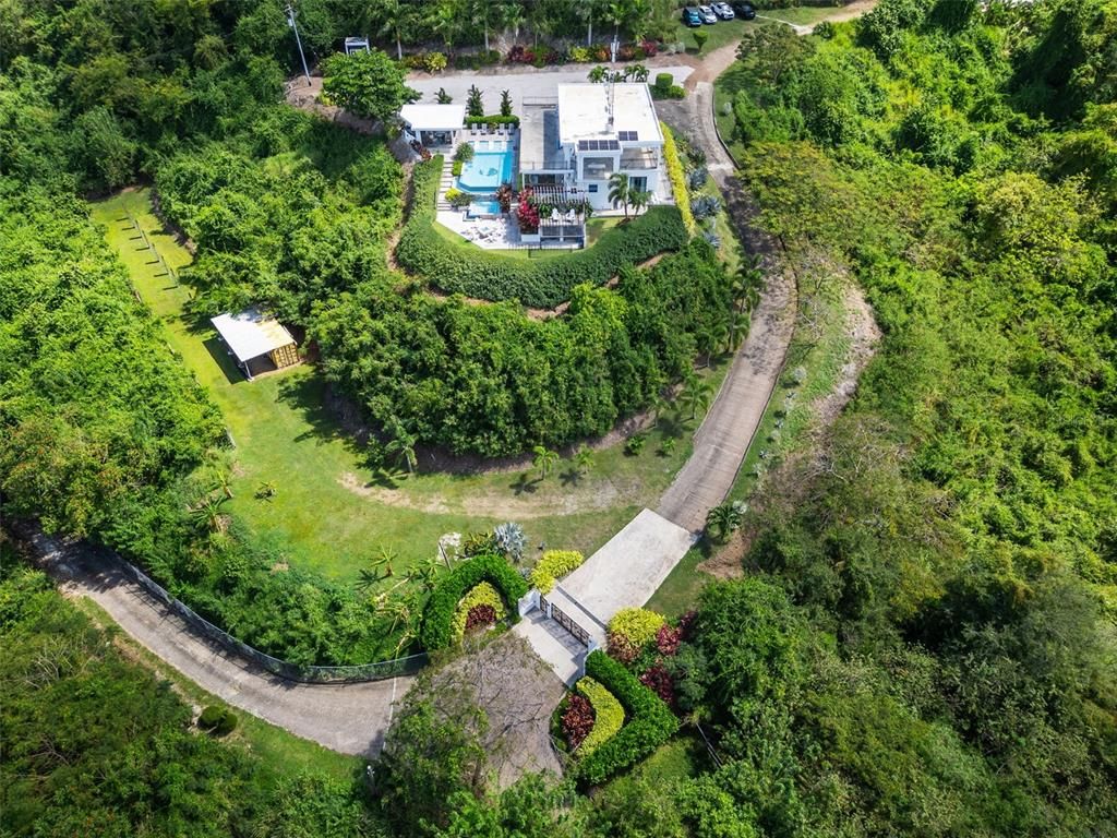 Exterior, Drone