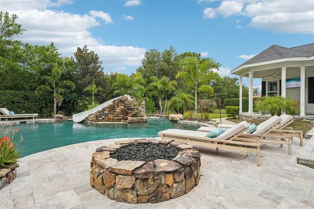 Exterior, Pool