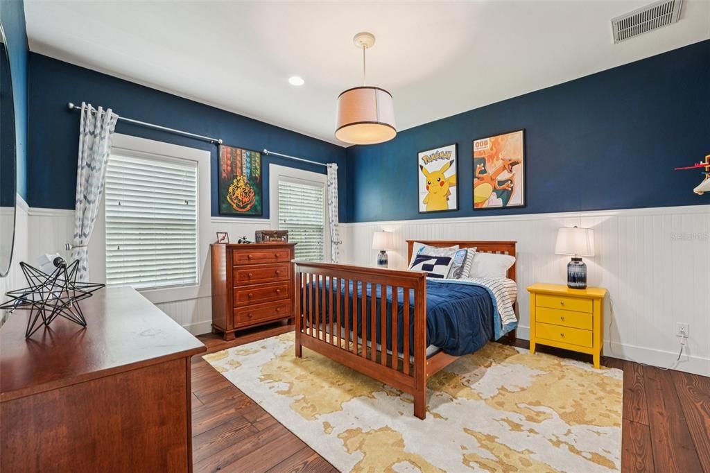 Bedroom, Interior, Pendant Lights, Recessed Lighting, Wood Texture Flooring