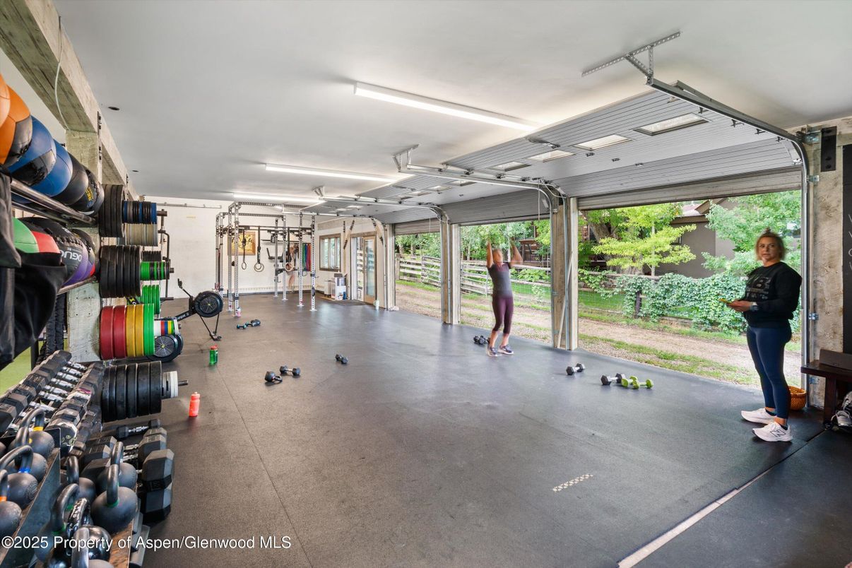 Fitness Equipment, Interior