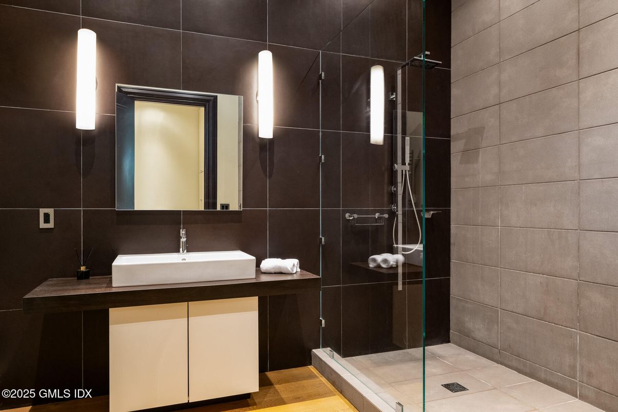 Bathroom, Dual Sink Vanities, Glass Shower, Interior