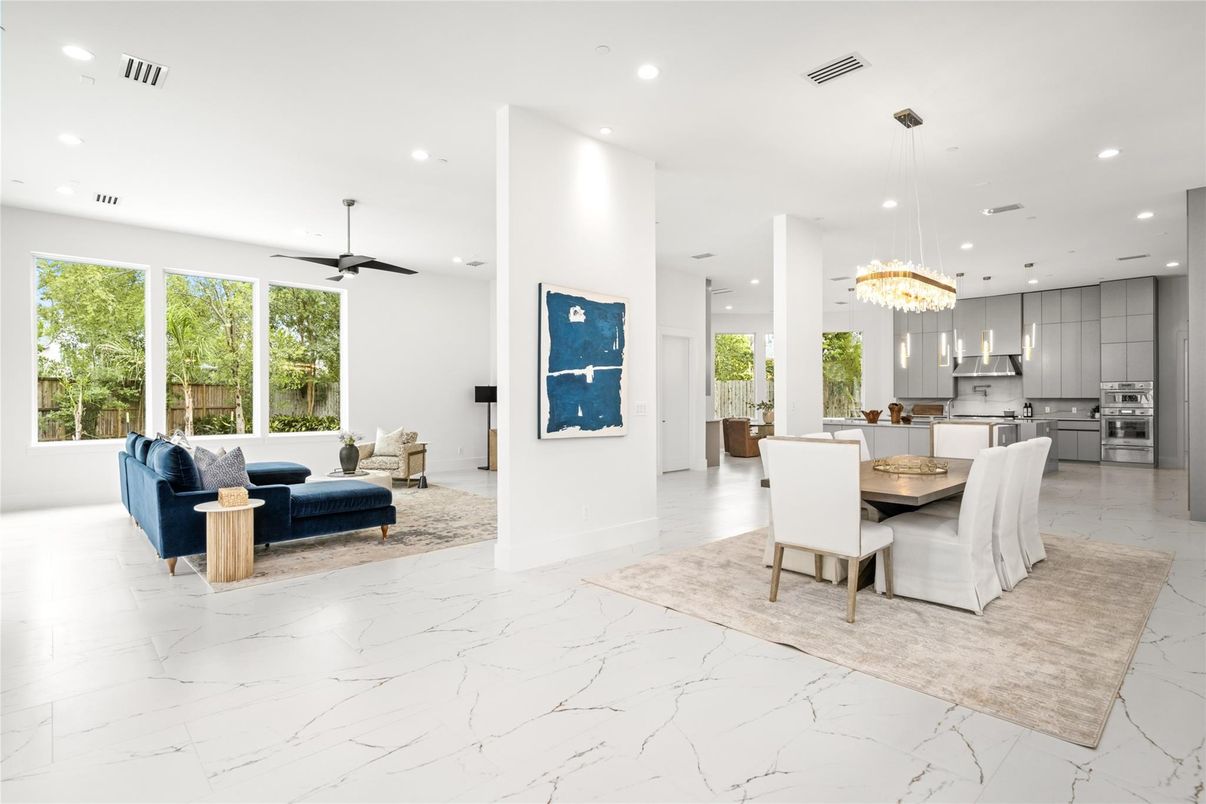 Chandelier, Dining room, Interior, Kitchen, Living room, Marble, Pendant Lights, Recessed Lighting, Stainless Steel Appliances