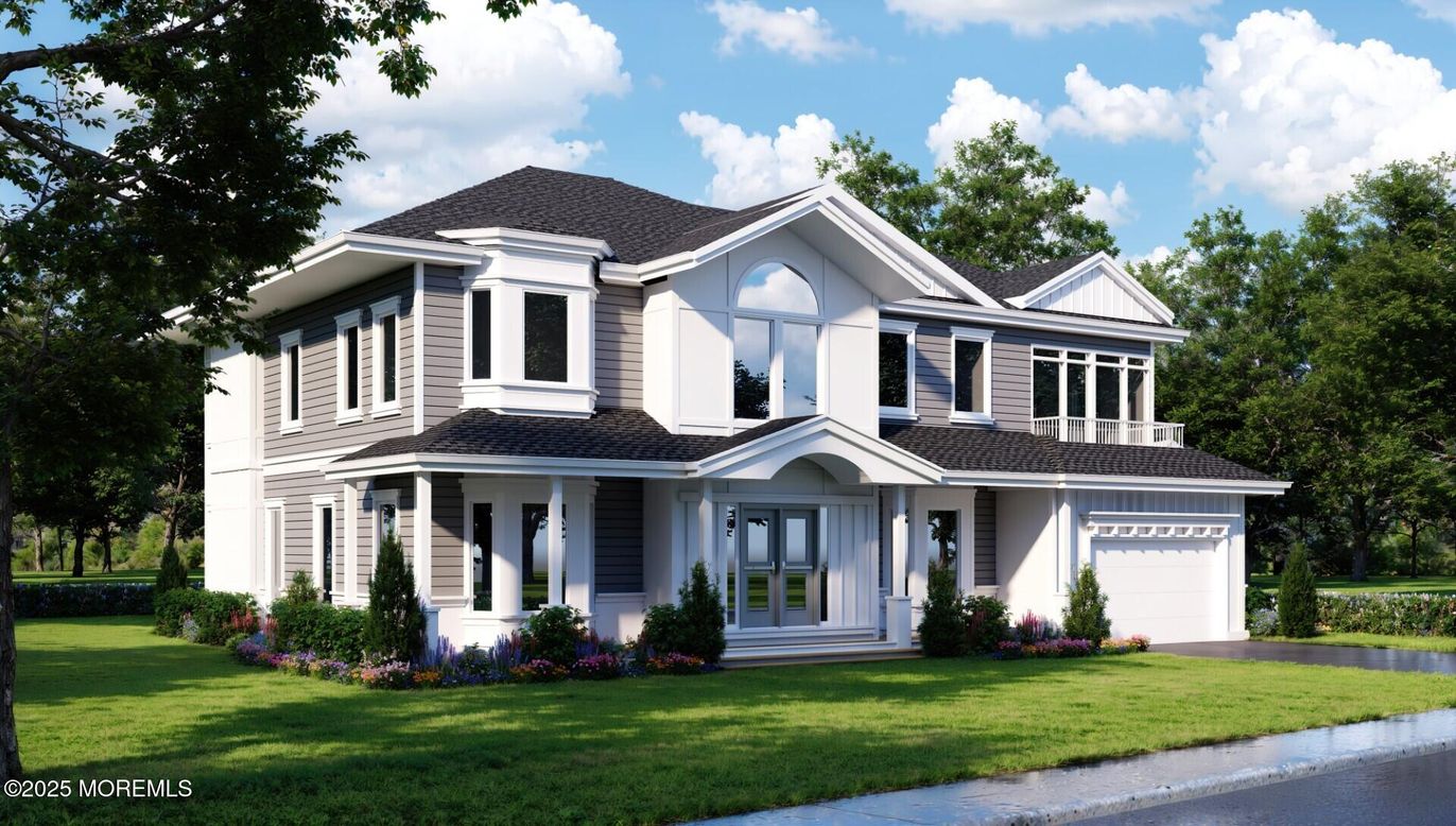 Attached, Exterior, Facade, Farmhouse