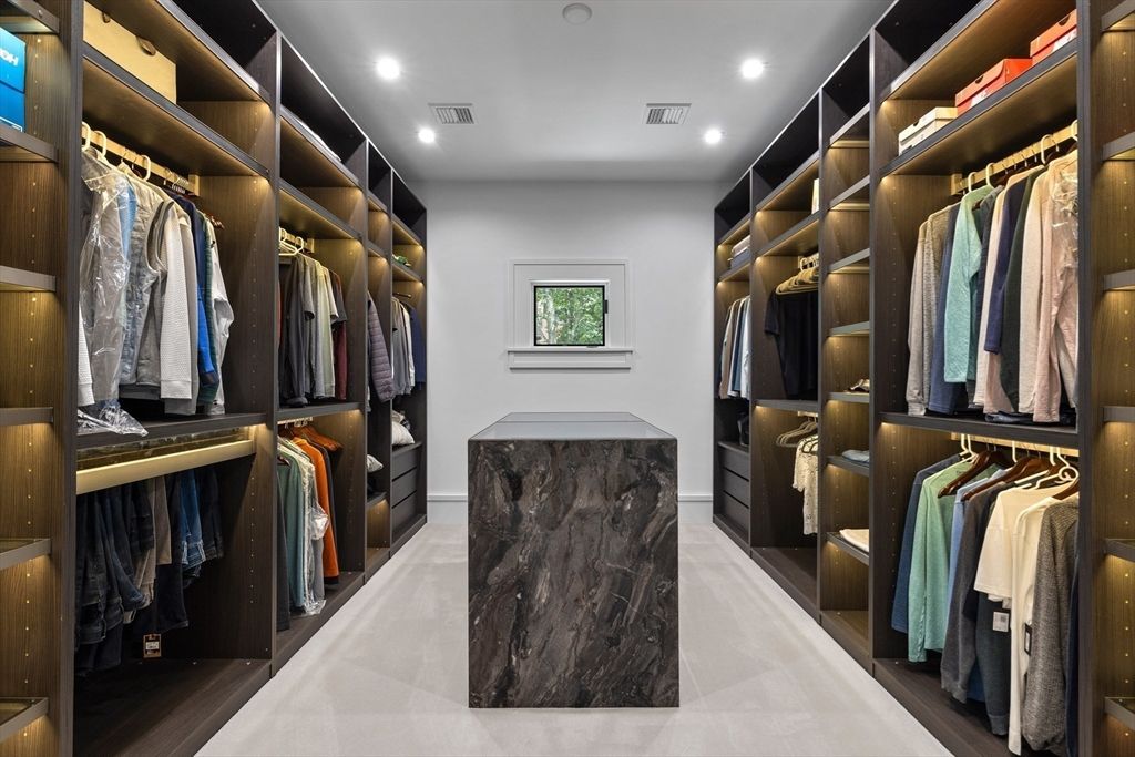 Interior, Recessed Lighting, Walk-in Closets