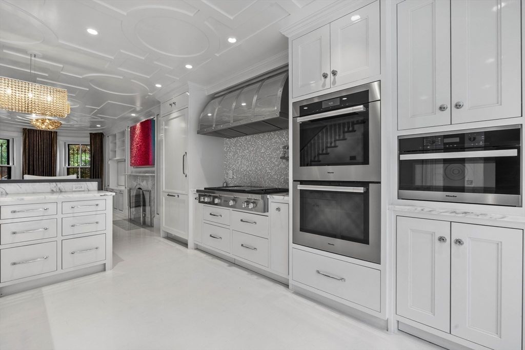 Chandelier, Interior, Kitchen, Pendant Lights, Recessed Lighting, Stainless Steel Appliances