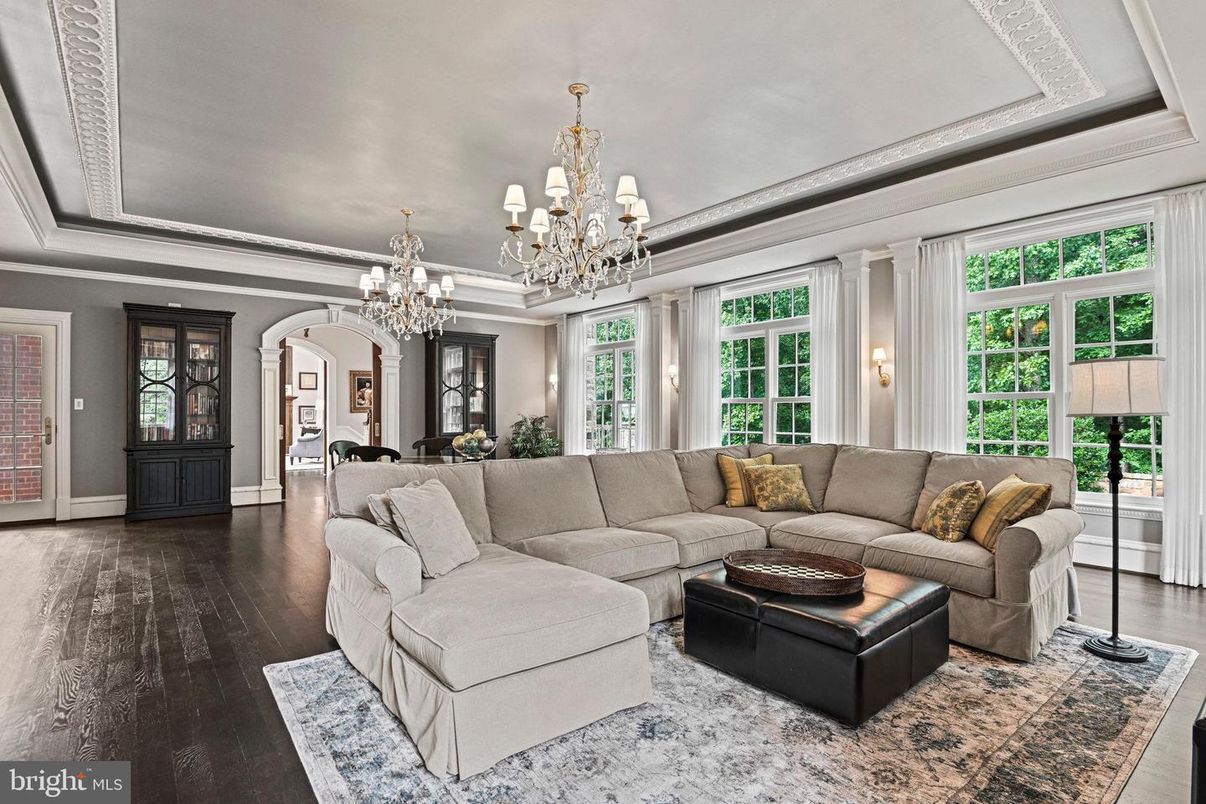 Chandelier, Interior, Living room, Wood Texture Flooring