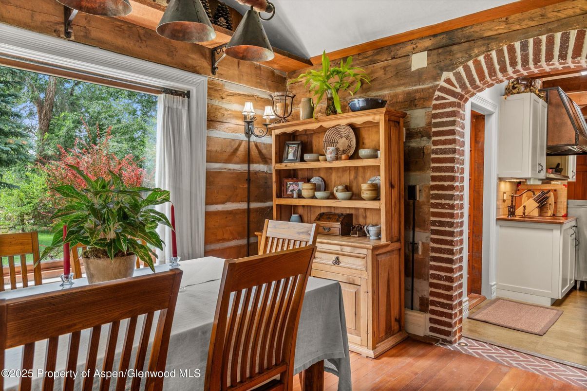 Dining room, Interior, Wood Texture Flooring