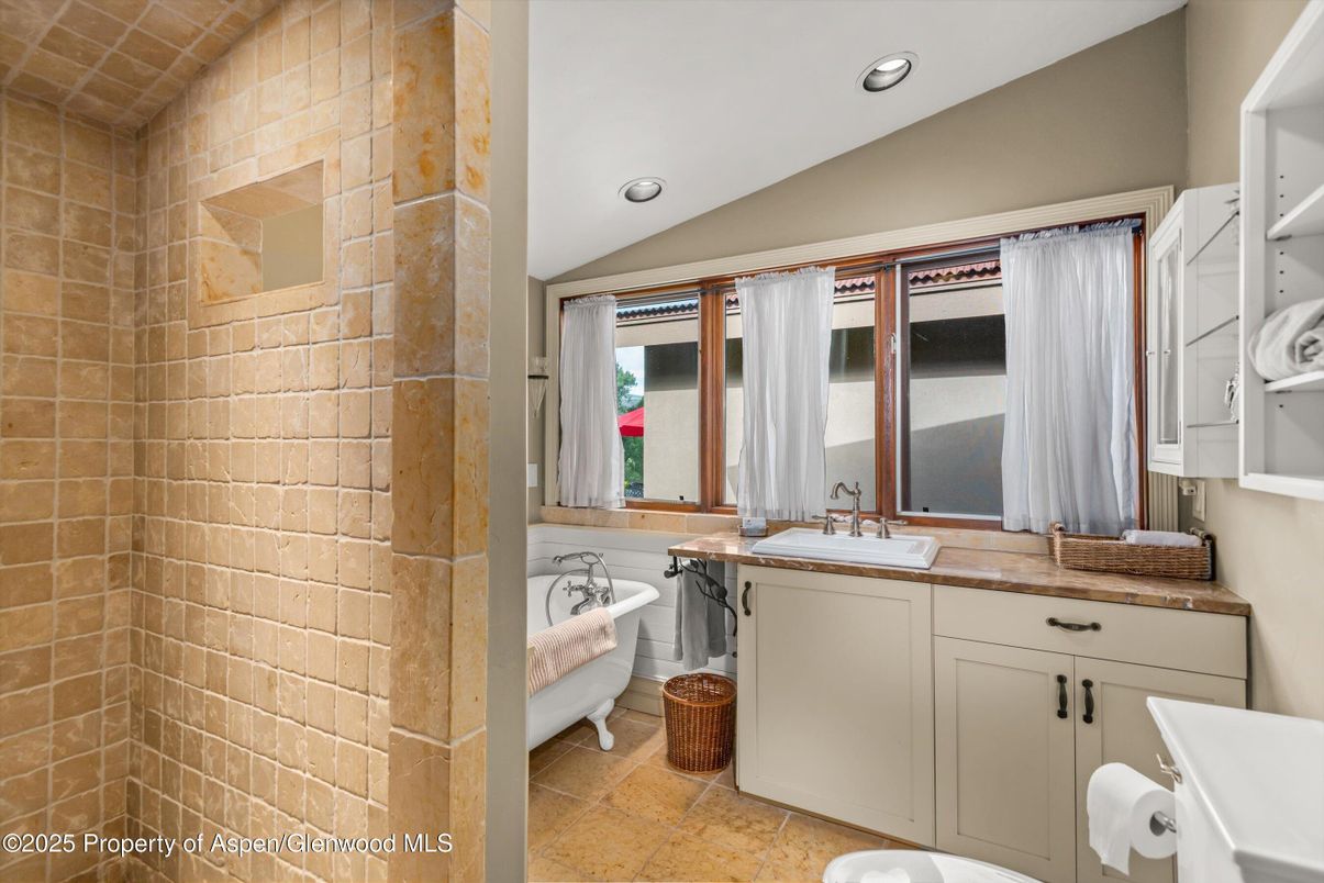 Bathroom, Interior, Recessed Lighting, Stone Walls