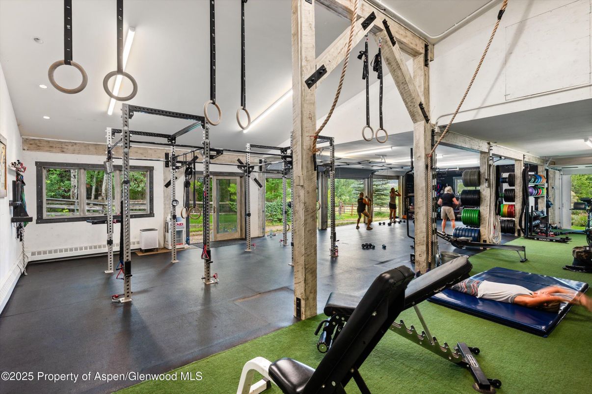Fitness Equipment, Interior, Recessed Lighting