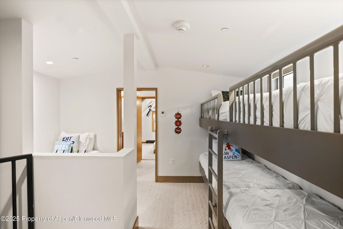 Interior, Marble, Recessed Lighting