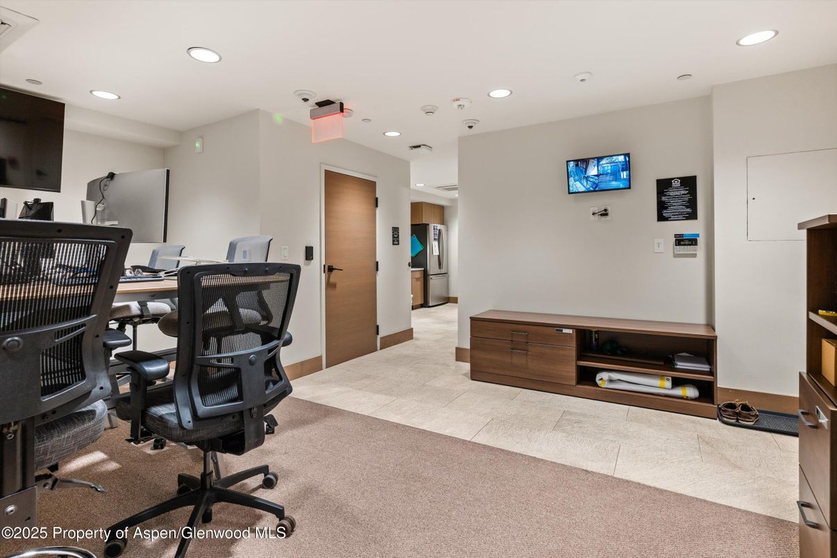 Home Office, Interior, Recessed Lighting