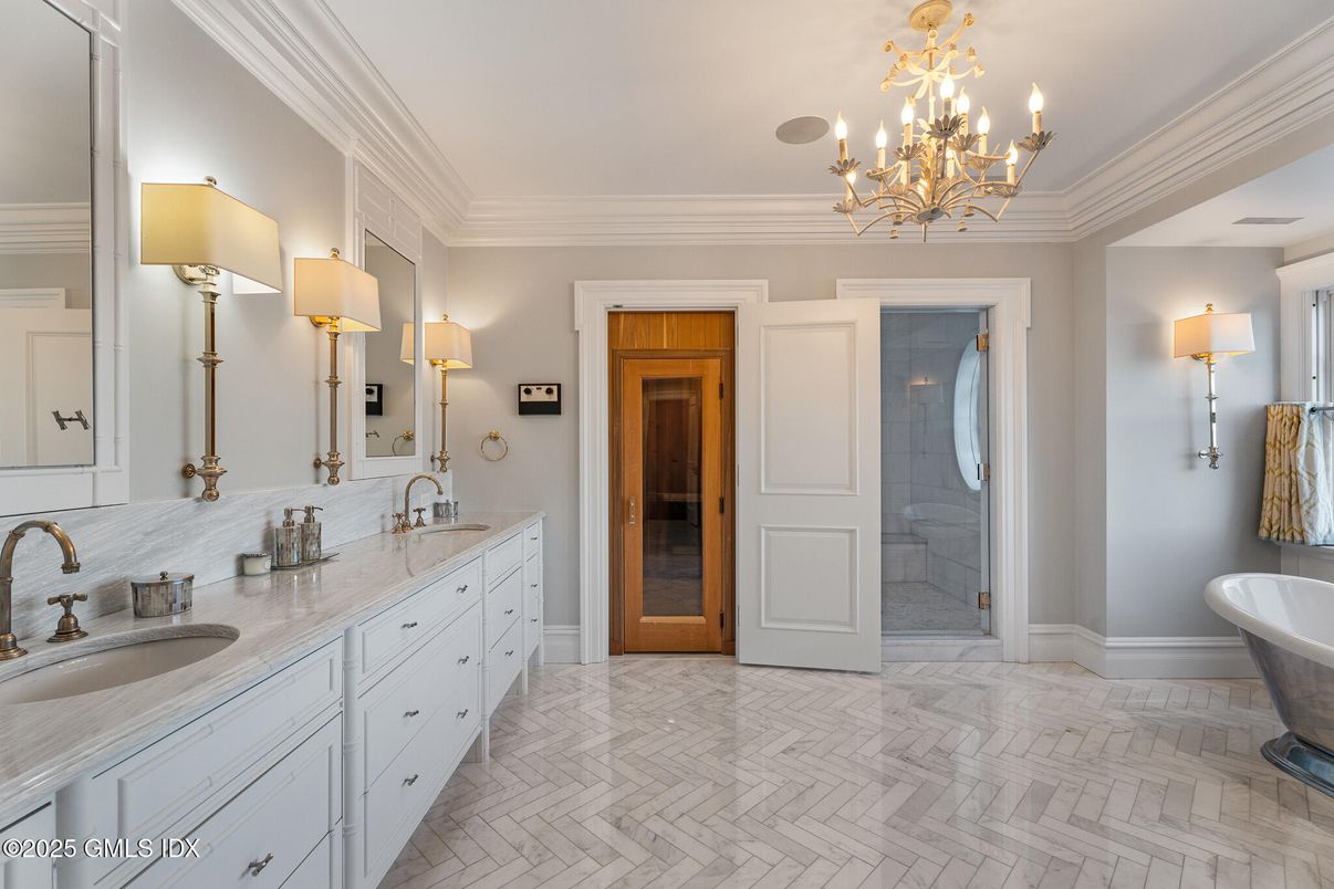 Bathroom, Chandelier, Dual Sink Vanities, Glass Shower, Interior
