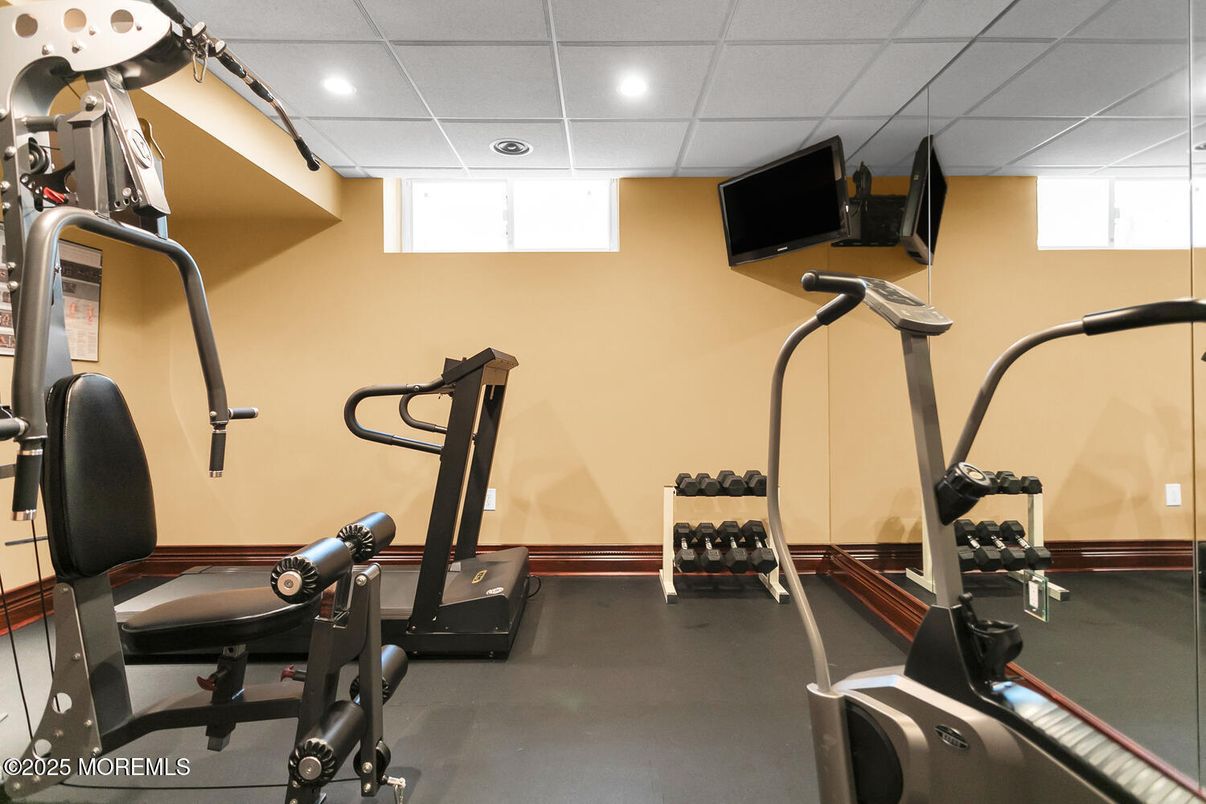 Fitness Equipment, Interior, Recessed Lighting