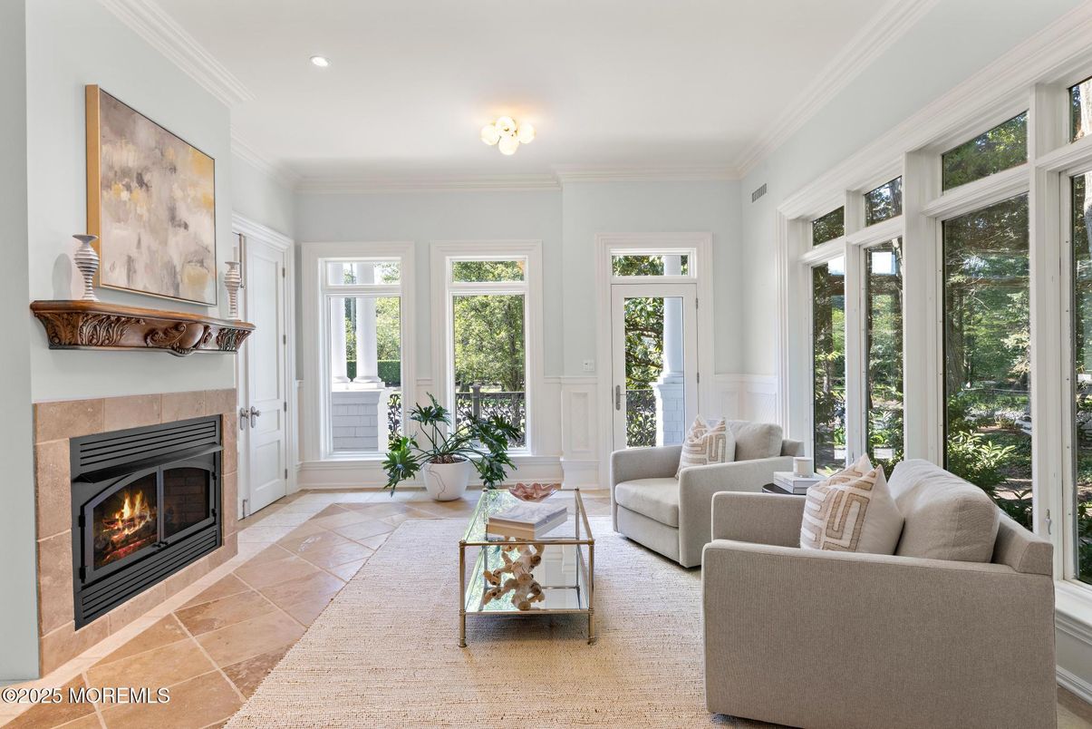 Fireplace, Interior, Living room, Recessed Lighting