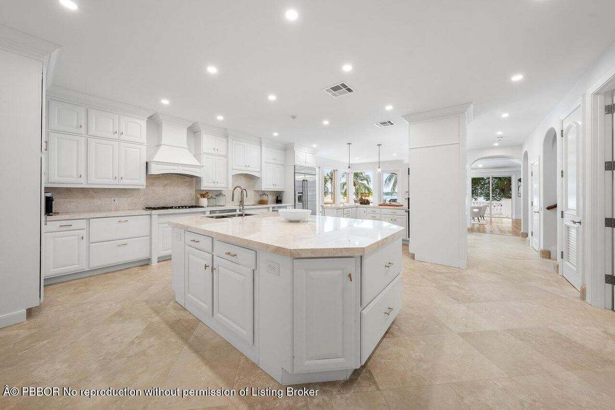 Interior, Kitchen, Recessed Lighting