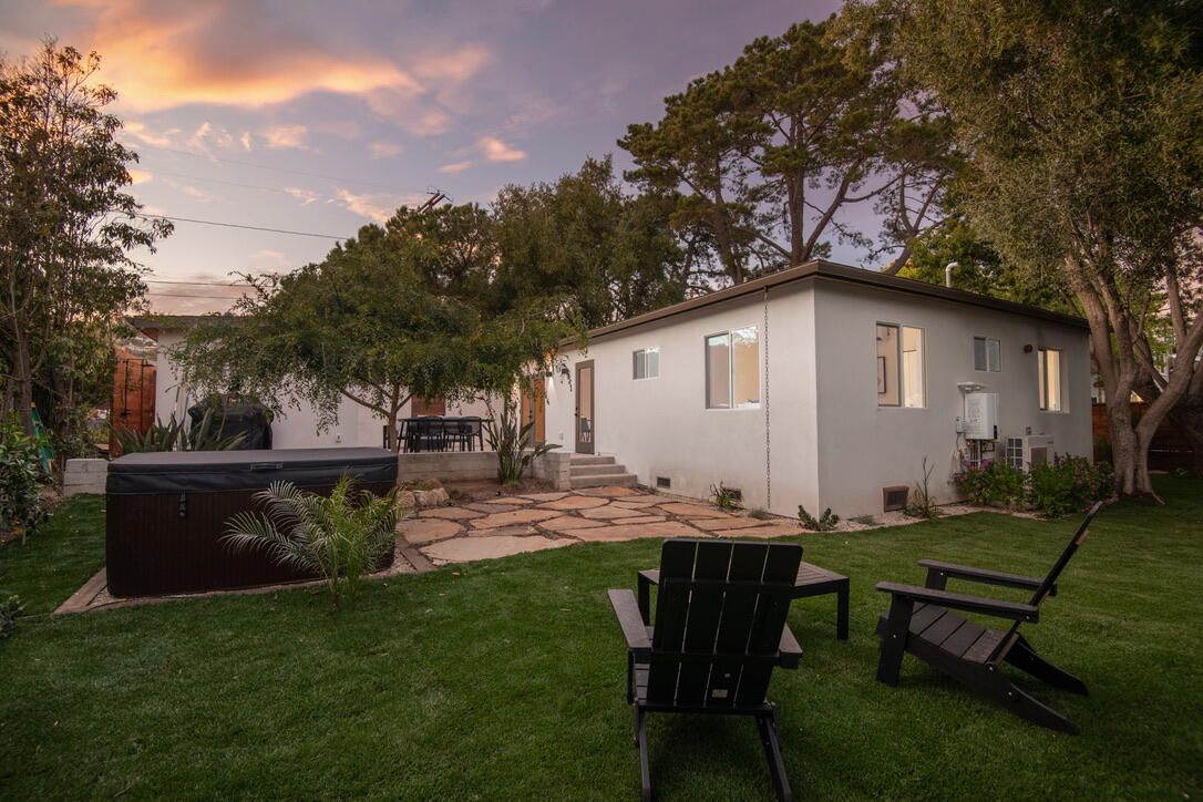 Backyard, Exterior, Hot Tub