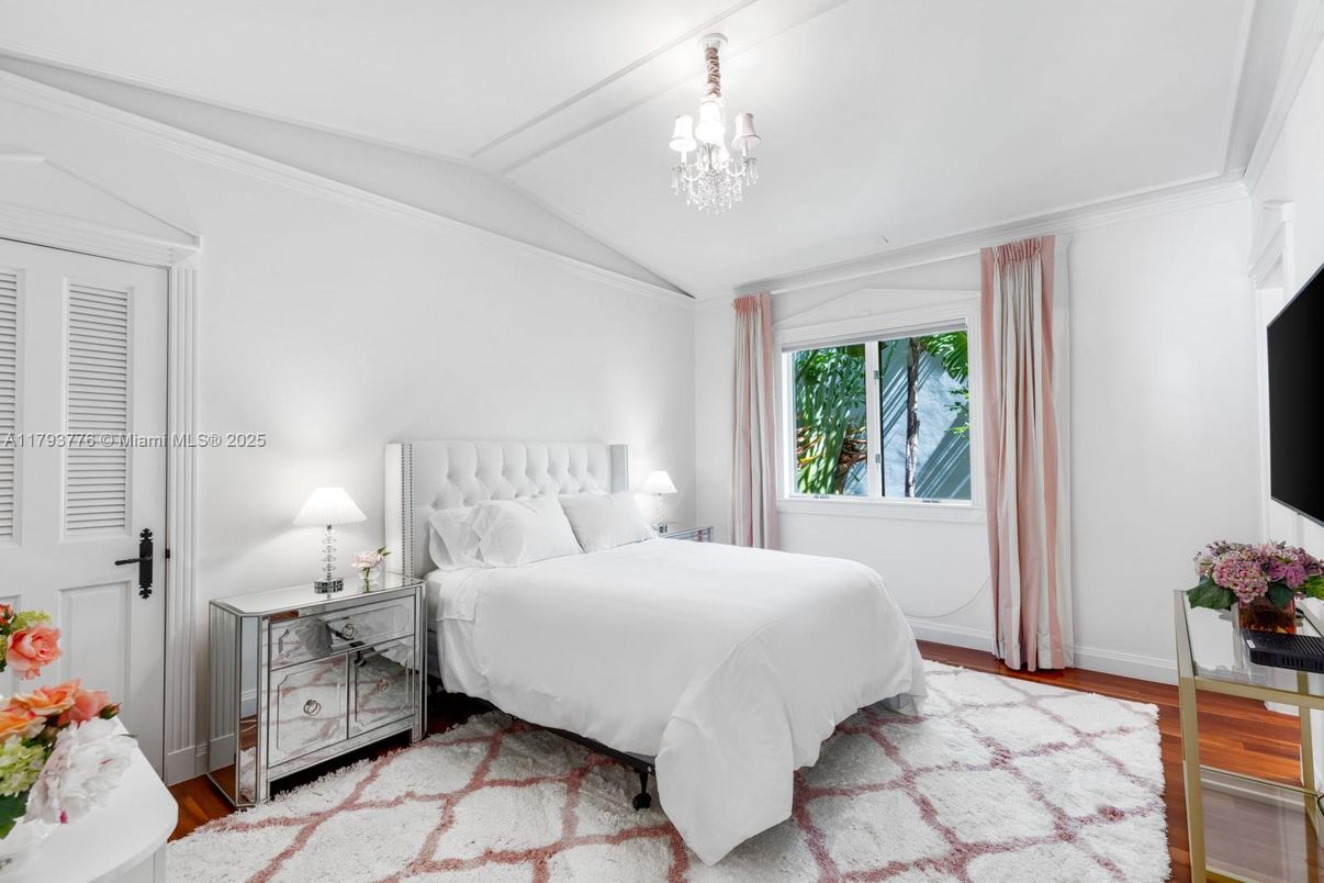 Bedroom, Chandelier, Interior