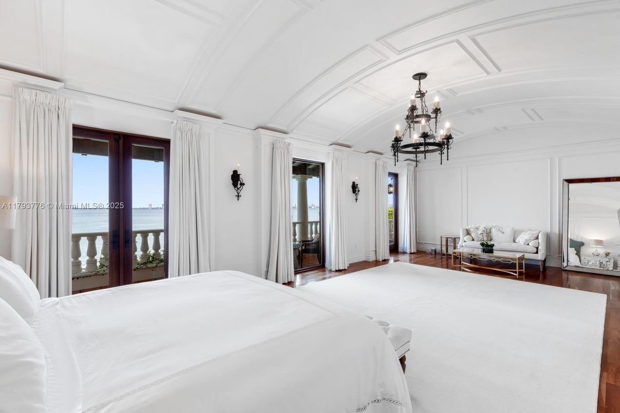 Bedroom, Chandelier, Interior, Water, Wood Texture Flooring