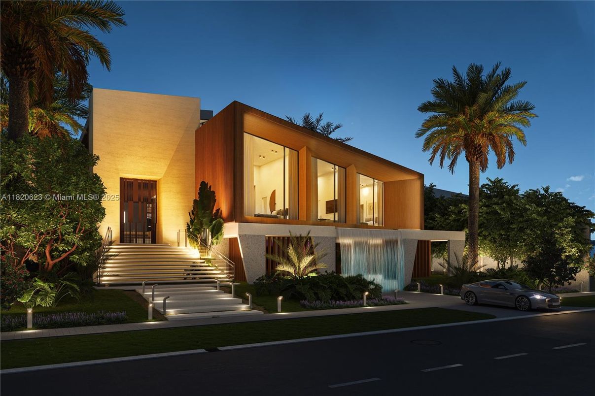 Exterior, Facade, Modern