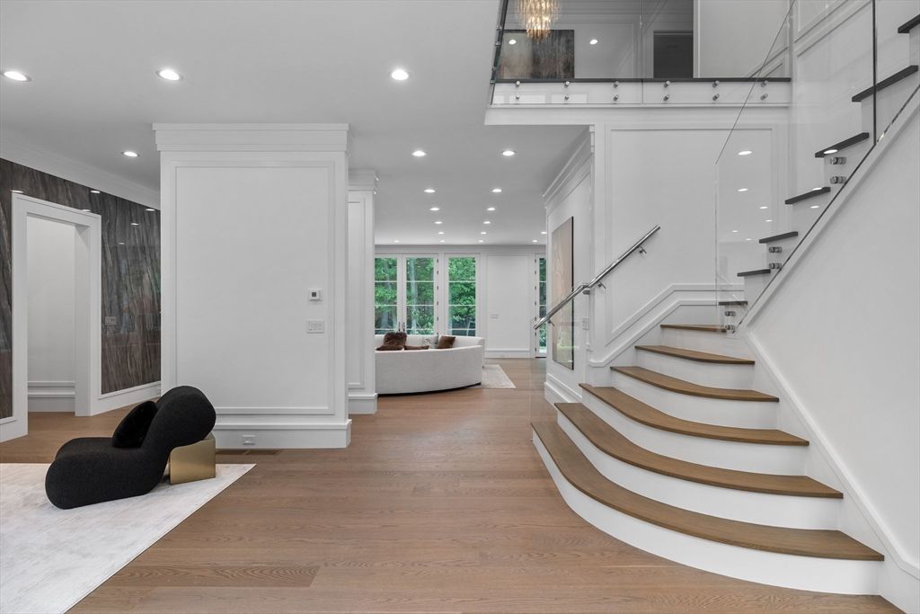 Interior, Recessed Lighting, Wood Texture Flooring