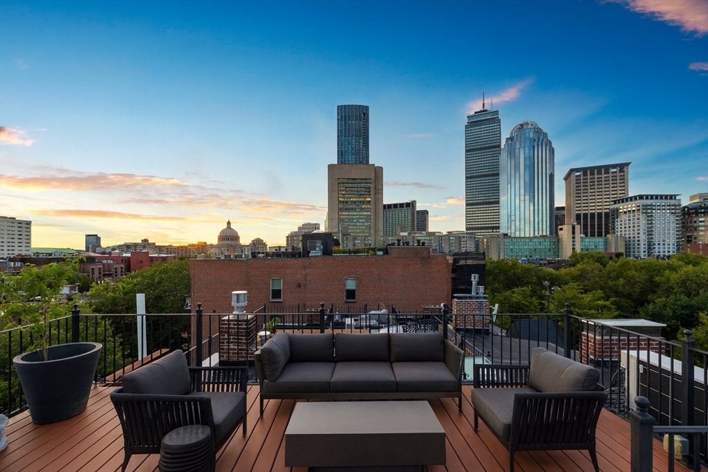 Exterior, Other, Skyline