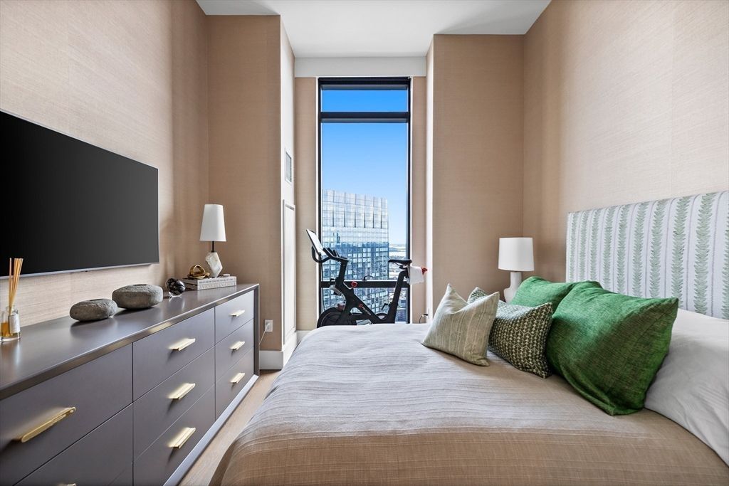 Bedroom, Fitness Equipment, Interior