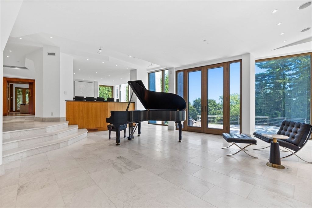 Interior, Piano, Recessed Lighting