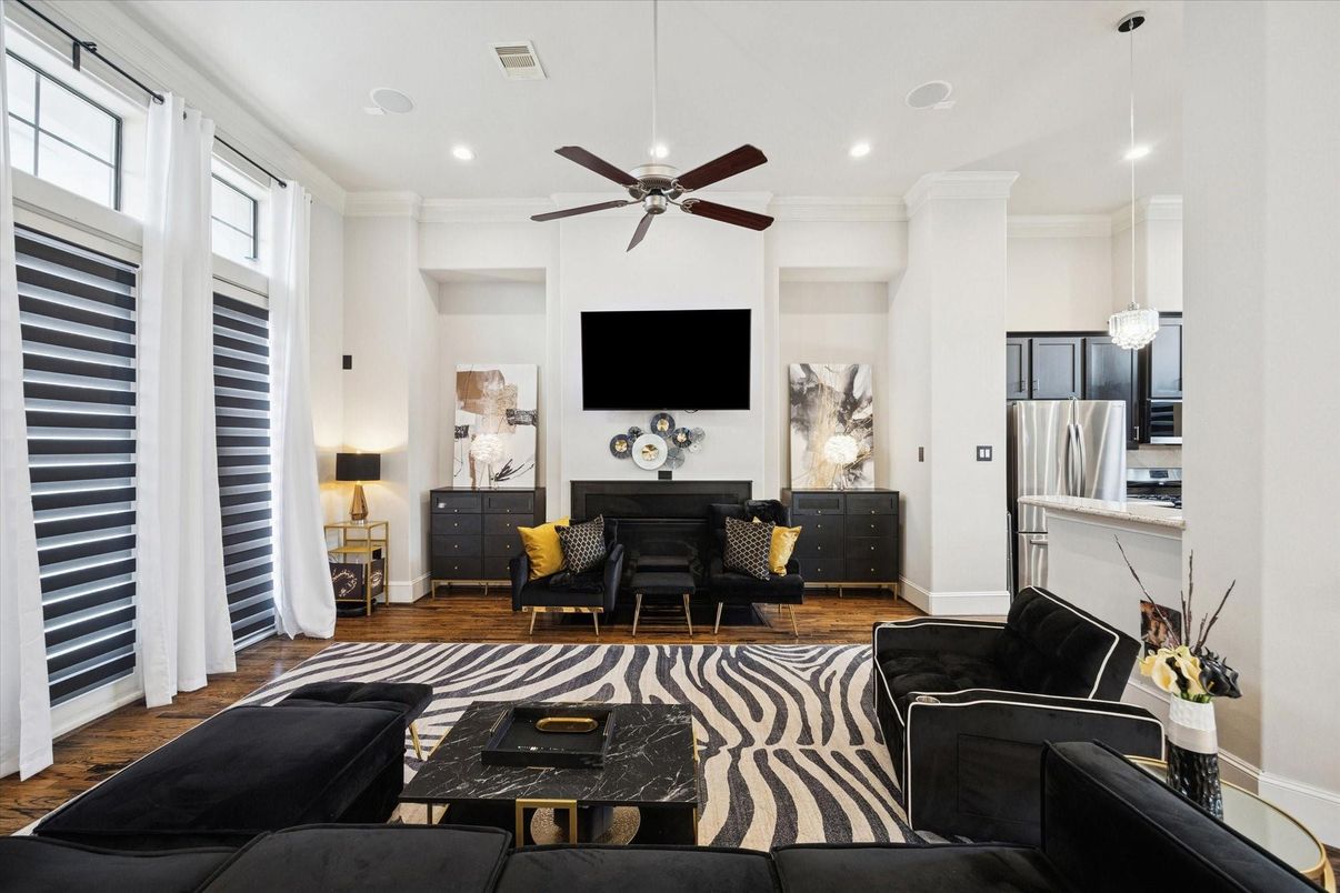 Interior, Kitchen, Living room, Recessed Lighting, Stainless Steel Appliances, Wood Texture Flooring