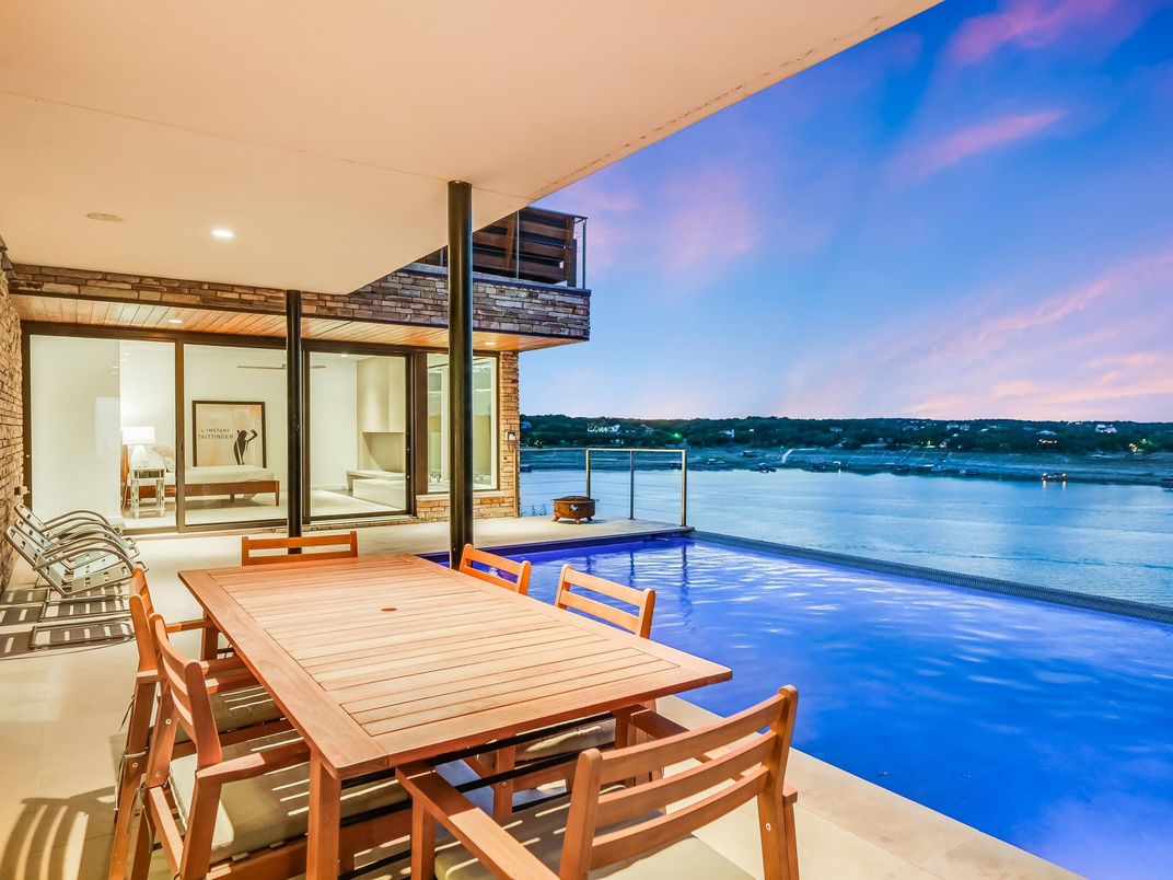 Exterior, Pool, Water