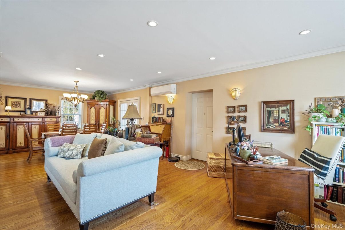 Chandelier, Home Office, Interior, Living room, Recessed Lighting, Wood Texture Flooring